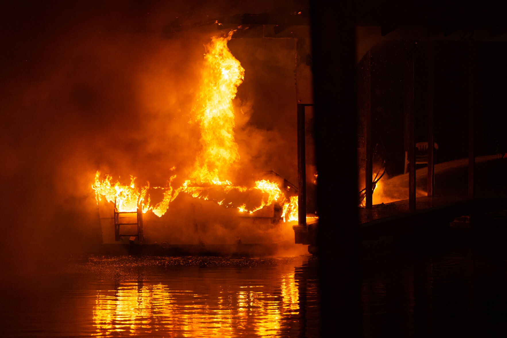 Boat fire_20210207
